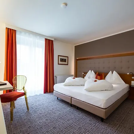 Hotel Goritschnigg 4* Velden am Woerthersee
