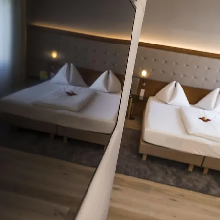 Hotel Goritschniggs 4*